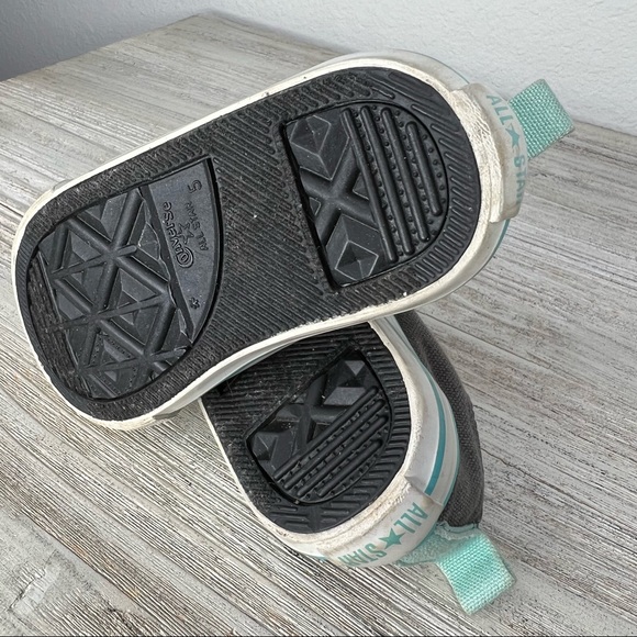 All Star Kids Shoes Size 5 - Picture 5 of 7